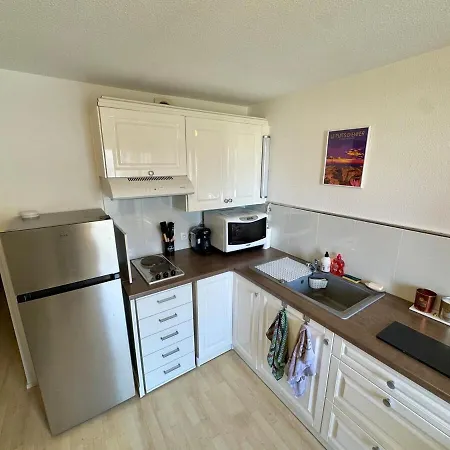 T2 Proche De La Et Parking *