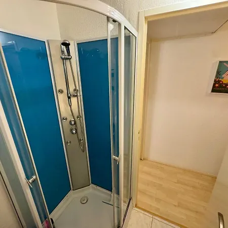 T2 Proche De La Et Parking Apartment *