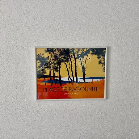 公寓 T2 Proche De La Et Parking 莱萨布勒-多洛讷