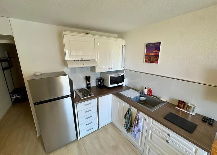 T2 Proche De La Et Parking *