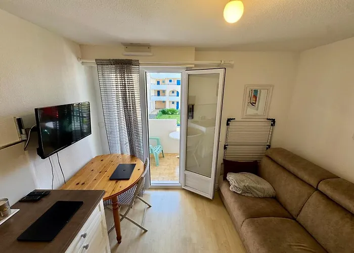 T2 Proche De La Et Parking